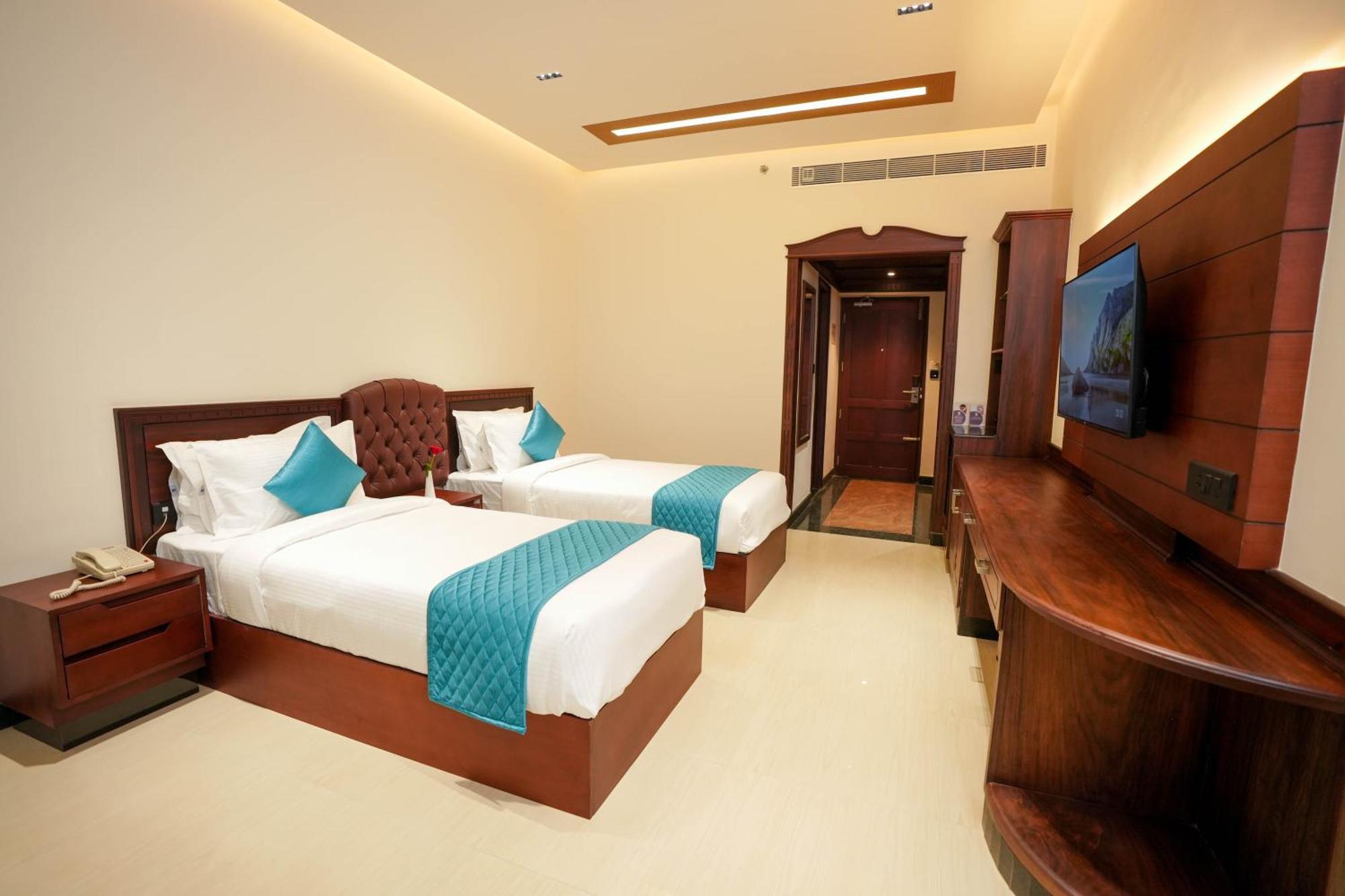 Blue Castle Thiruvananthapuram Exterior foto