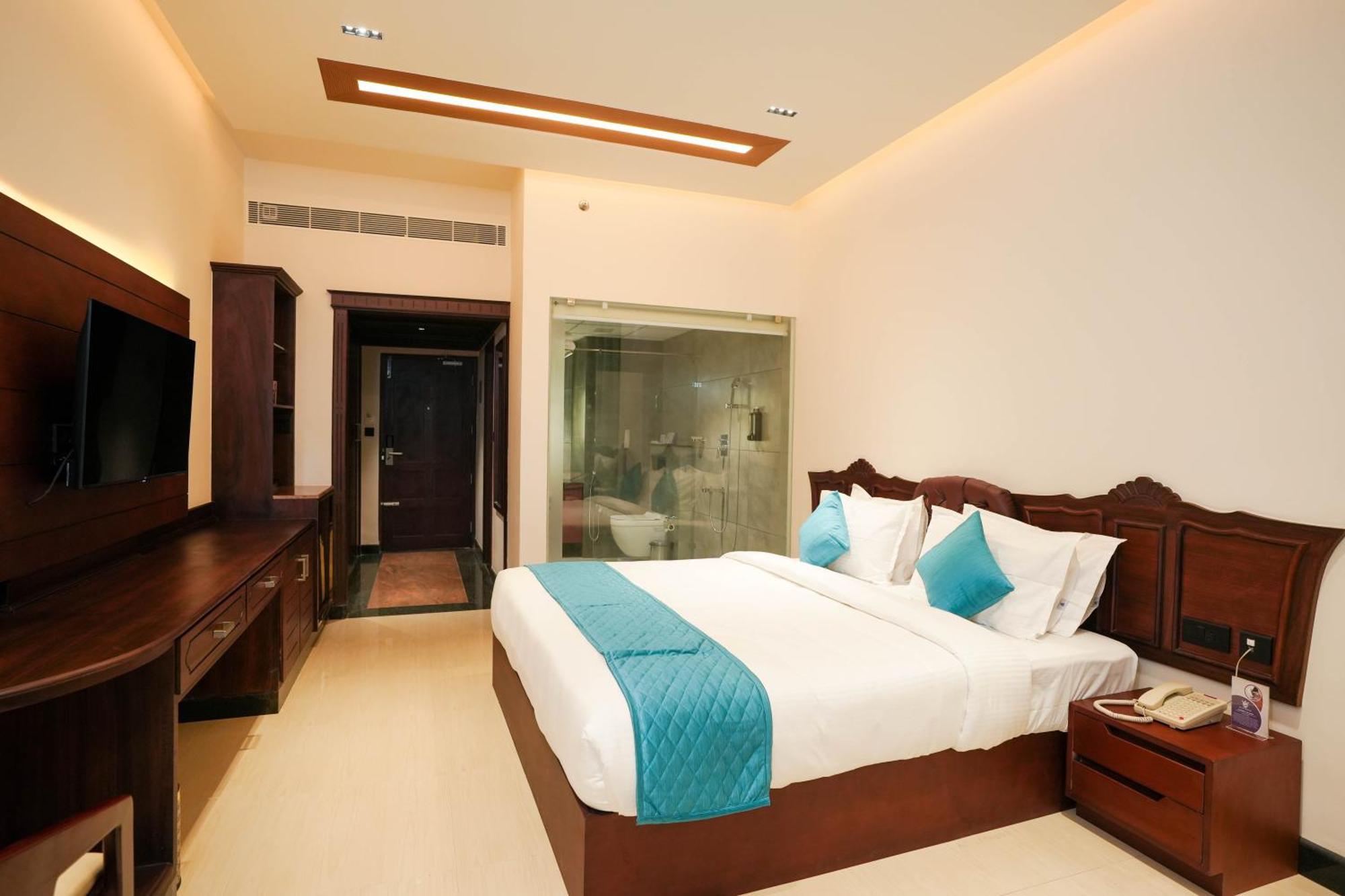 Blue Castle Thiruvananthapuram Exterior foto